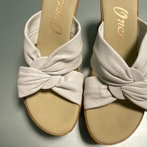 Onex Woman Shoes, White Leather Wedges Size 8